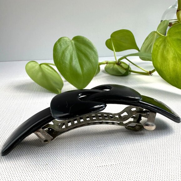 Vintage 1980s Black Plastic Hair Barrette with Chunky Bow Design Design Large - Picture 3 of 11